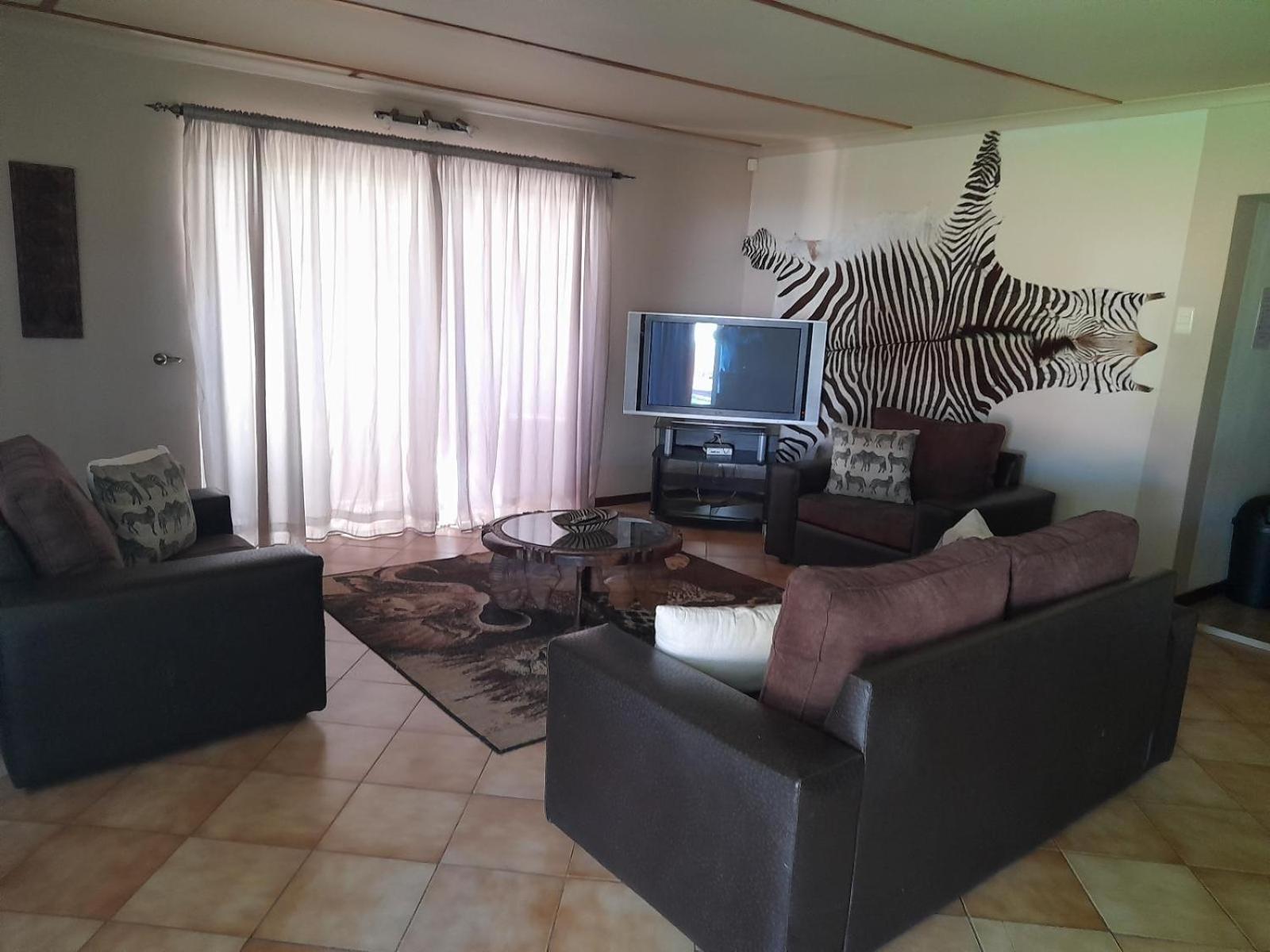 Eden Chalets Windhoek Habitación foto