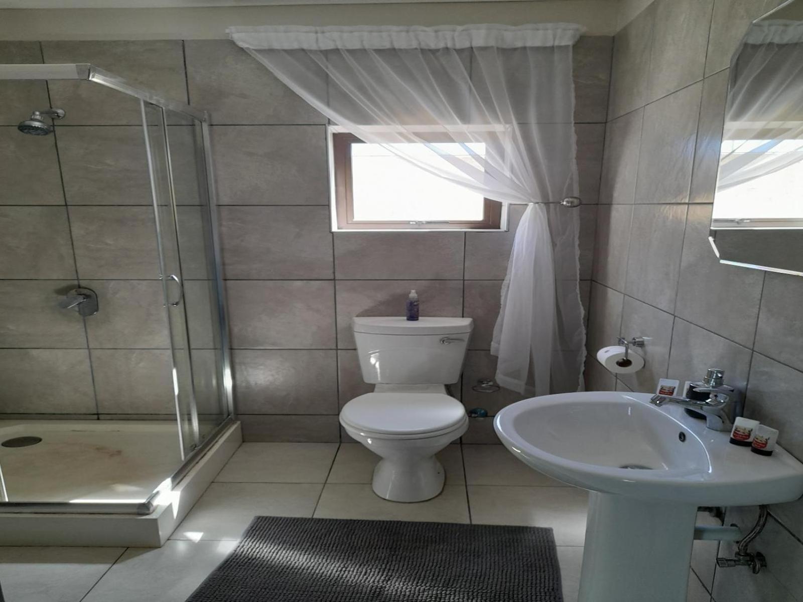Eden Chalets Windhoek Habitación foto